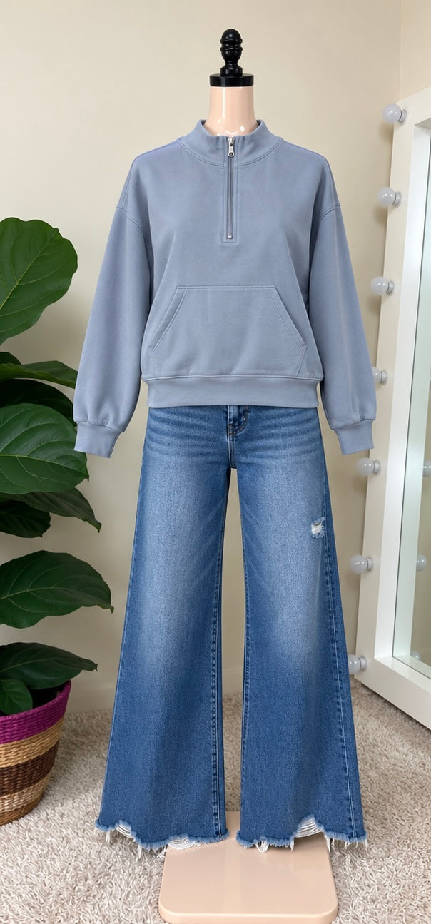 Sudadera Azul Cielo con Cierre