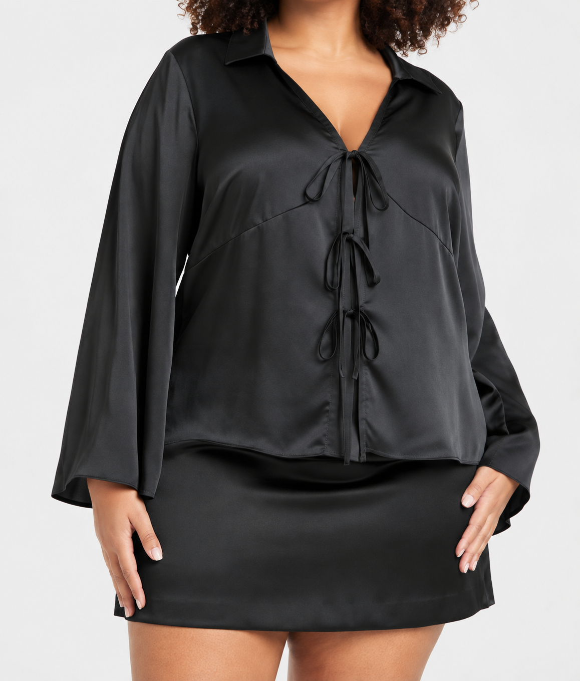 BLUSA Satinado Negro