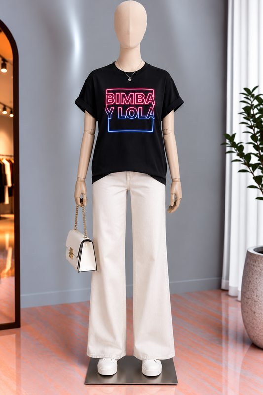 Playera Negra Bimba y Lola con Estampado